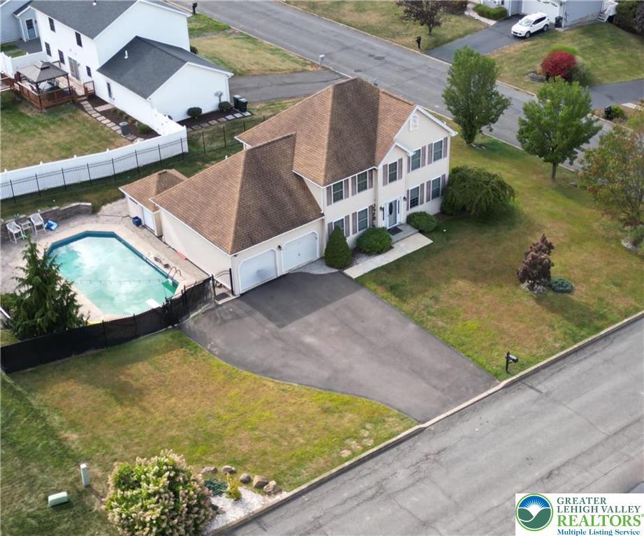 114 Kestrel Road Mountain Top, PA 18707 - Photo 37 of 37 an aerial view of a house