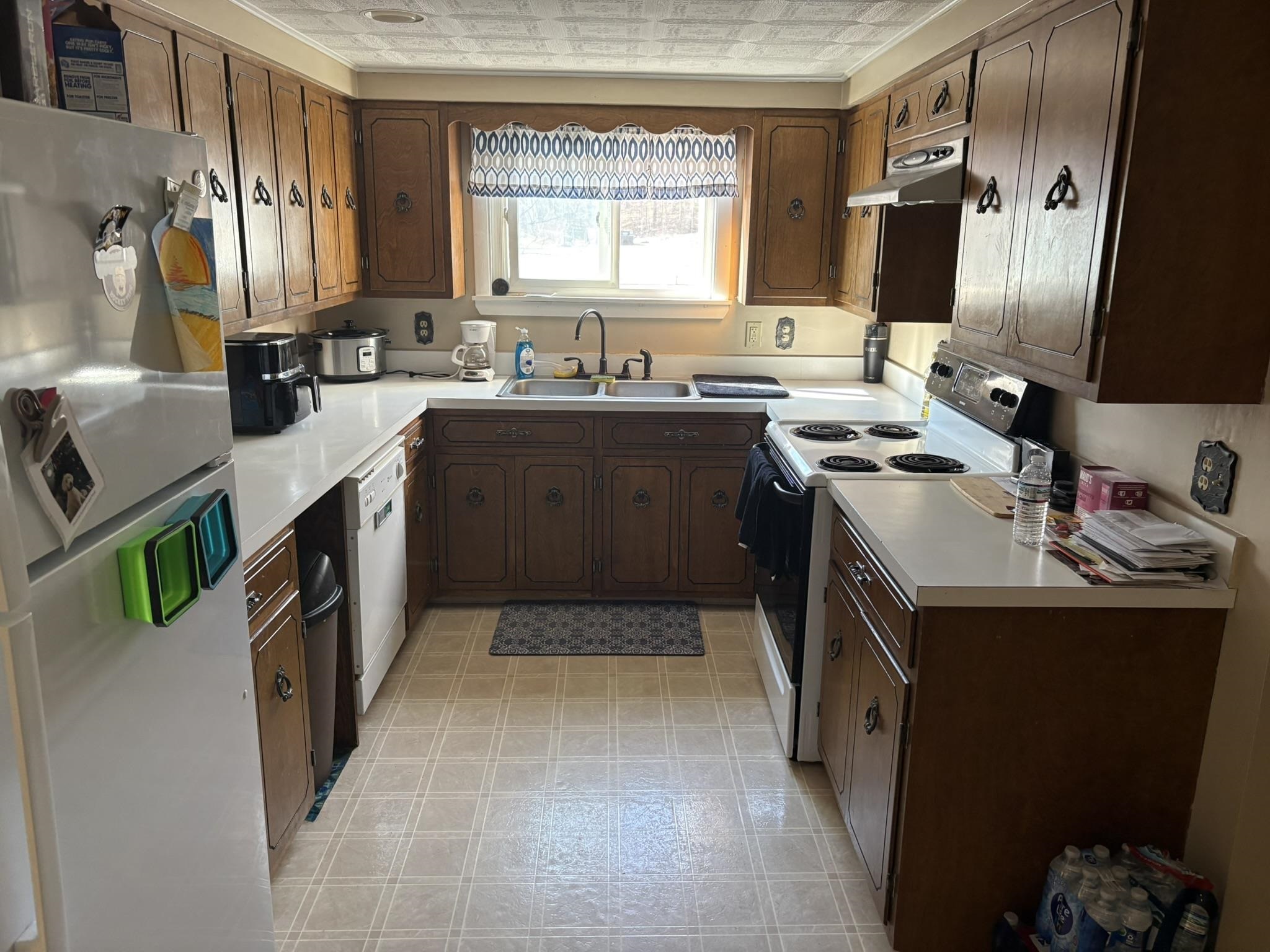 7 Cascade Flats Gorham, NH 03581 - Photo 3 of 23