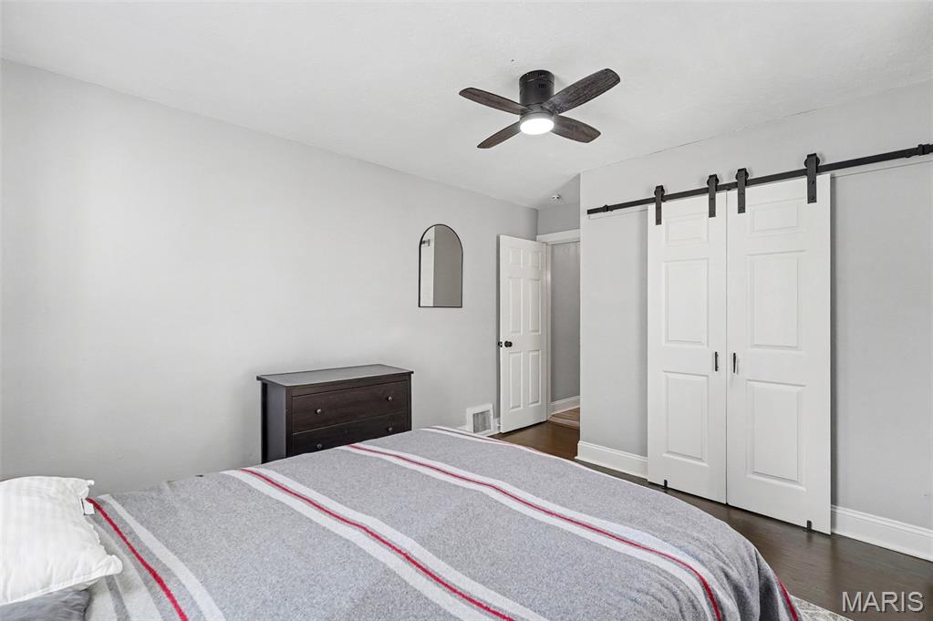 415 Thomas Avenue Ferguson, MO 63135 - Photo 16 of 30