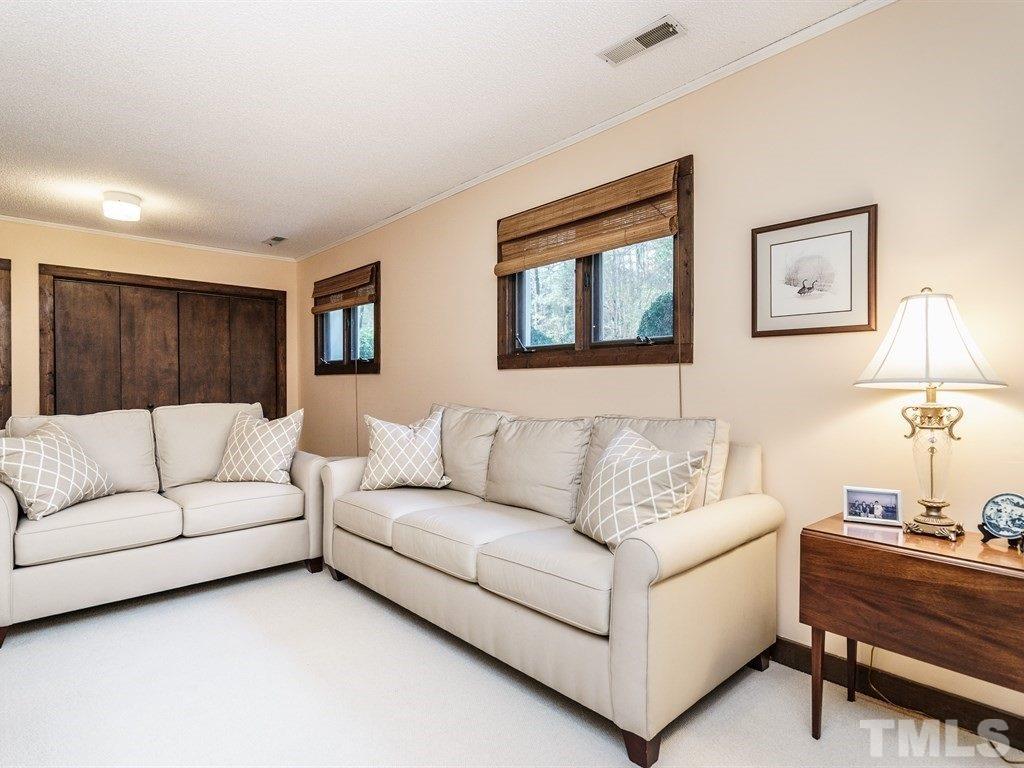 5112 Knaresborough Road Raleigh, NC 27612 - Photo 18 of 25 Gallery Image 18