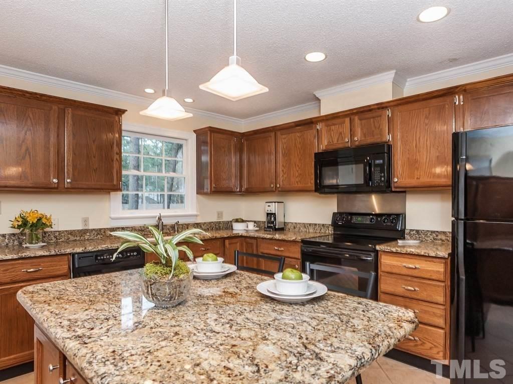 5112 Knaresborough Road Raleigh, NC 27612 - Photo 8 of 25 Gallery Image 8