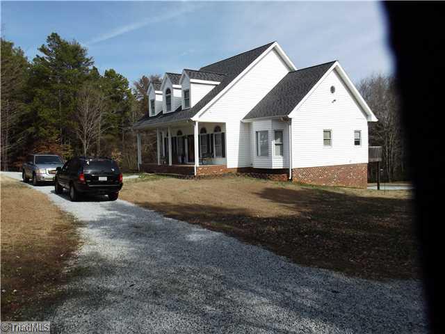 435 Ratledge Road Mocksville, NC 27028 - Photo 2 of 11 Exterior Front.