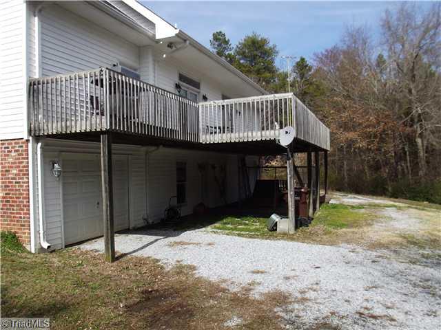 435 Ratledge Road Mocksville, NC 27028 - Photo 4 of 11 Exterior Back.