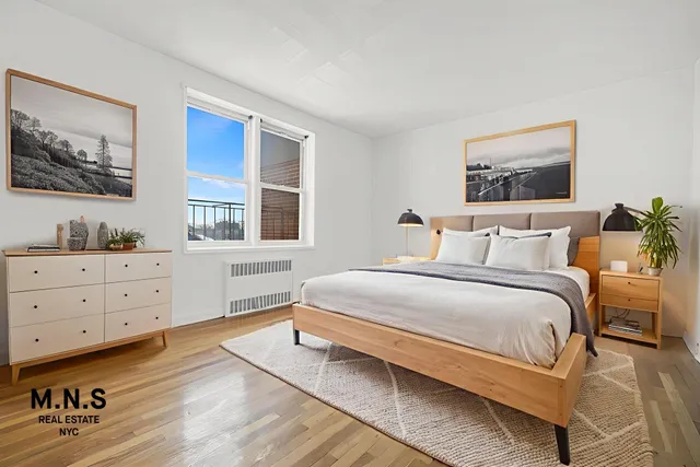 $325,000 | 143-25 84th Drive, Unit 6A | Briarwood