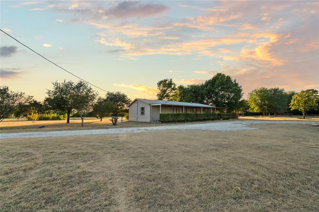 2641 Pleasant Run Road Crawford, TX 76638 - Photo 27 of 39 Gallery Image 27