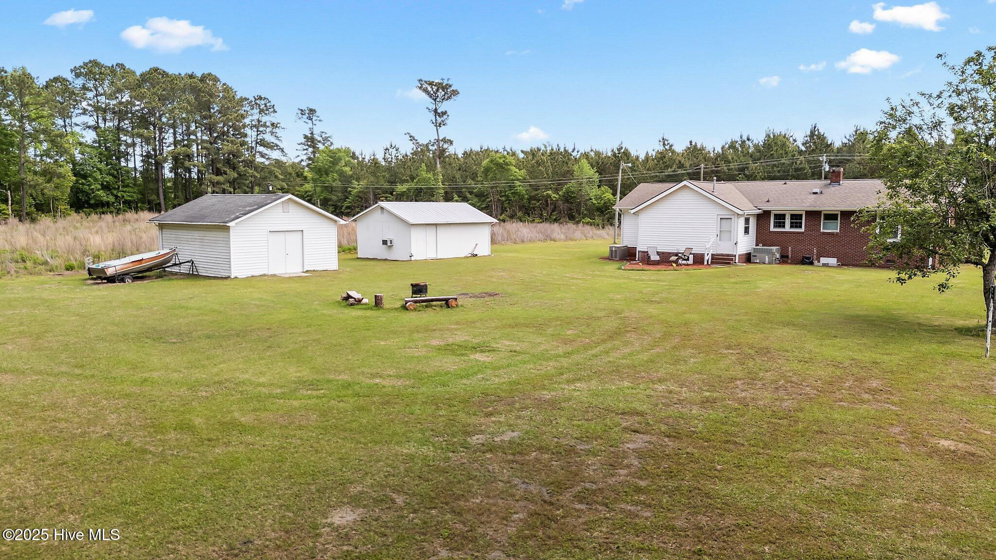6592 Neuse Road Grantsboro, NC 28529 - Photo 8 of 29 41-web-or-mls-DJI_20250425113334_0115_D