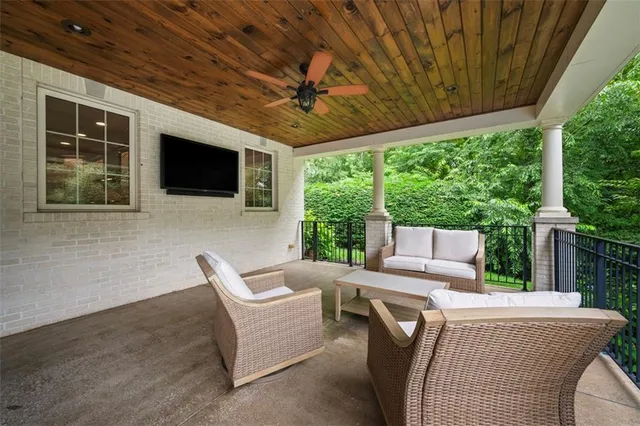 $3,149,000 | 406 Blackstone Lane, Mars, PA 16046