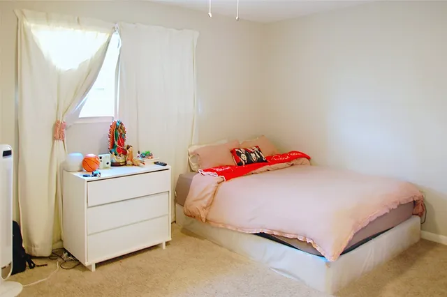 $2,200 | 15510 West Barbara Circle, Houston, TX 77071