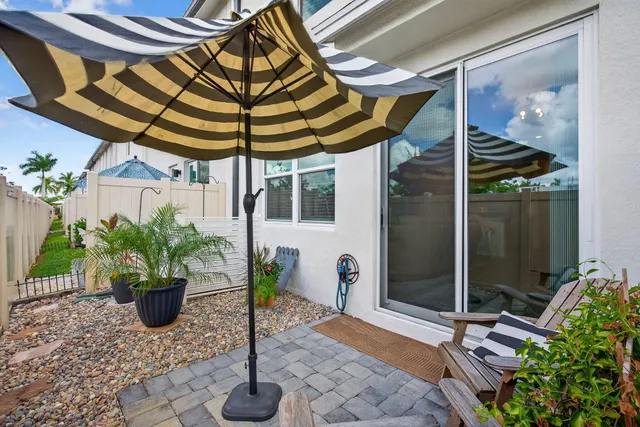 $359,999 | 3942 Southeast Caladium Court, Stuart, FL 34997