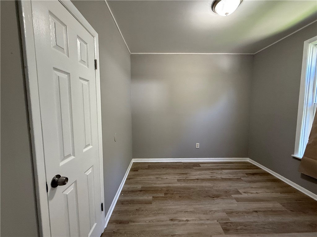 4 Lake Avenue, Unit 1 Auburn, NY 13021 - Photo 11 of 13 Bedroom 2 and door to Bedroom 3