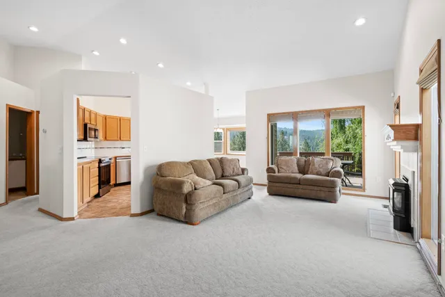 $525,000 | 2106 East Turnberry Lane, Spokane, WA 99223