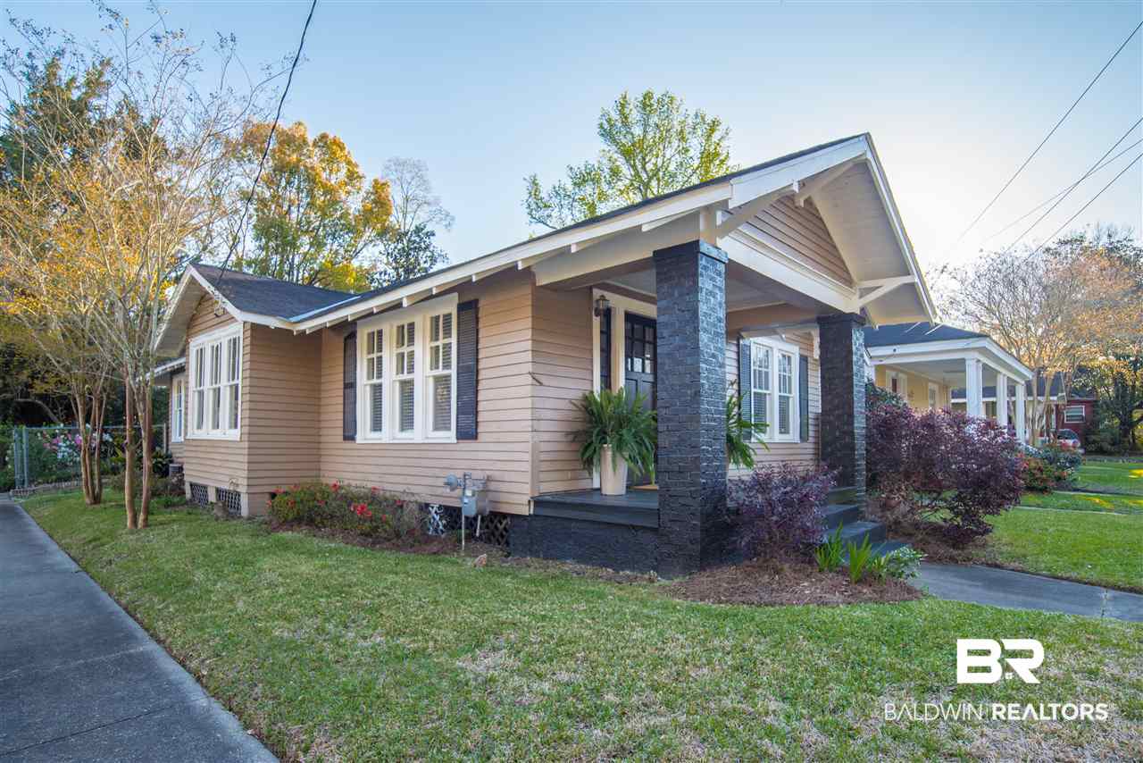 1701 Laurel Street Mobile, AL 36604 - Photo 2 of 18