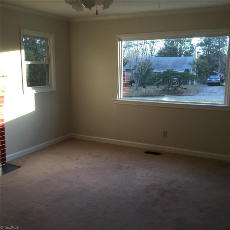210 Hedgecock Road High Point, NC 27265 - Photo 4 of 27 Gallery Image 4