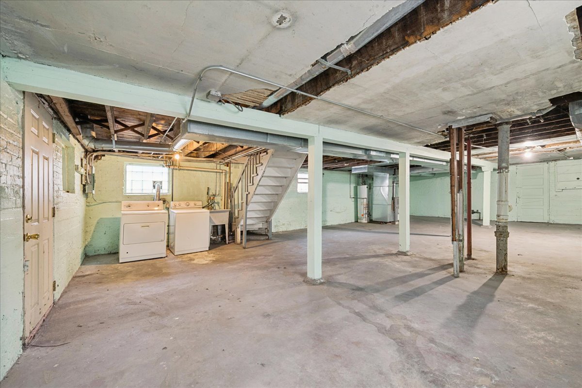 2524 East 72nd Place Chicago, IL 60649 - Photo 12 of 15