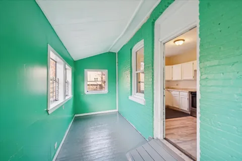 $150,000 | 2524 East 72nd Place, Chicago, IL 60649