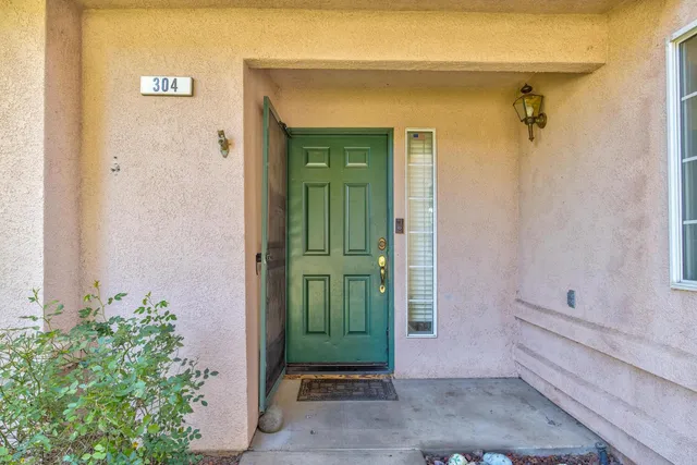 $675,000 | 304 Manor Drive, Ione, CA 95640