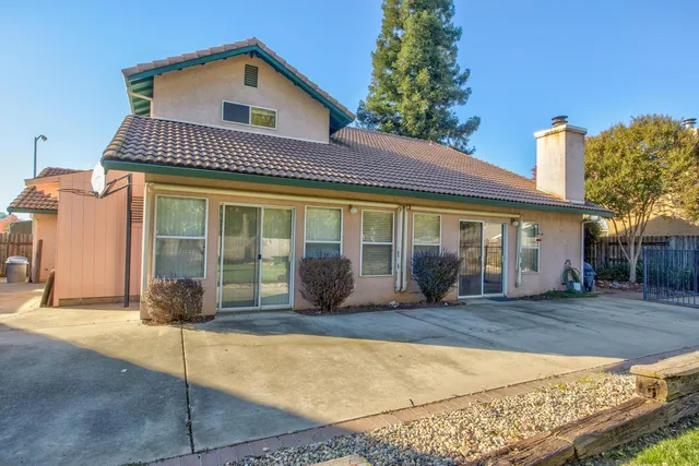 $675,000 | 304 Manor Drive, Ione, CA 95640