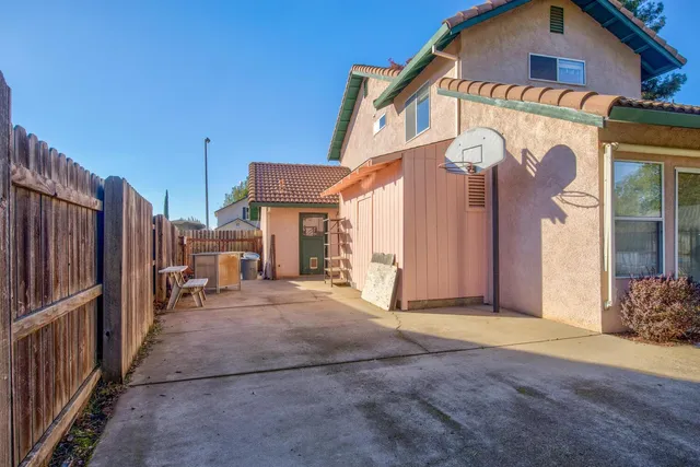 $675,000 | 304 Manor Drive, Ione, CA 95640