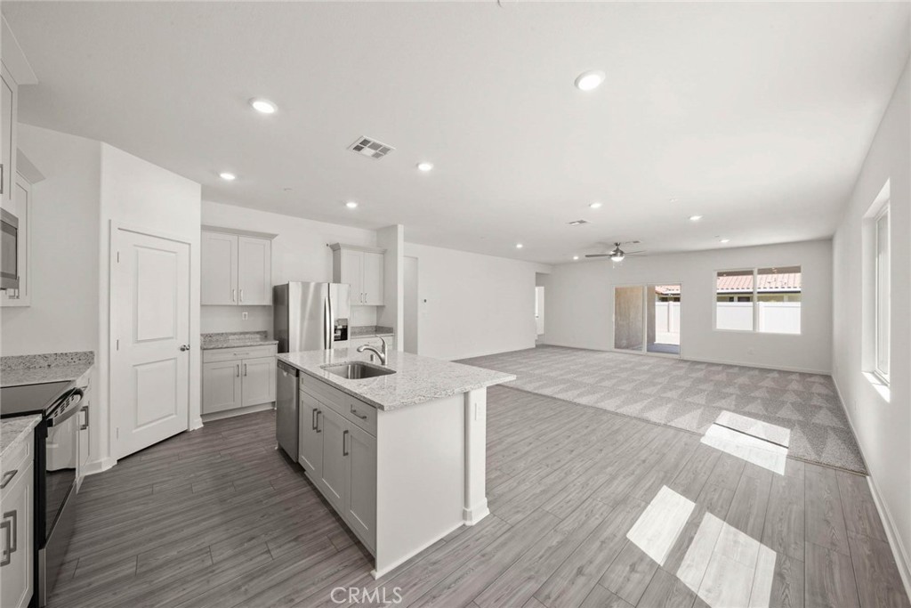 42486 Aruba Court Indio, CA 92201 - Photo 5 of 16