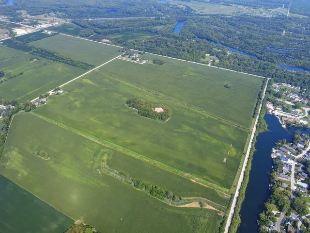 a view of a swimming pool
