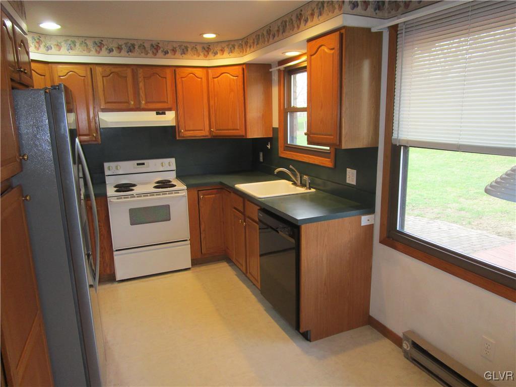 5511 Chapmans Road Orefield, PA 18069 - Photo 9 of 31 Gallery Image 9