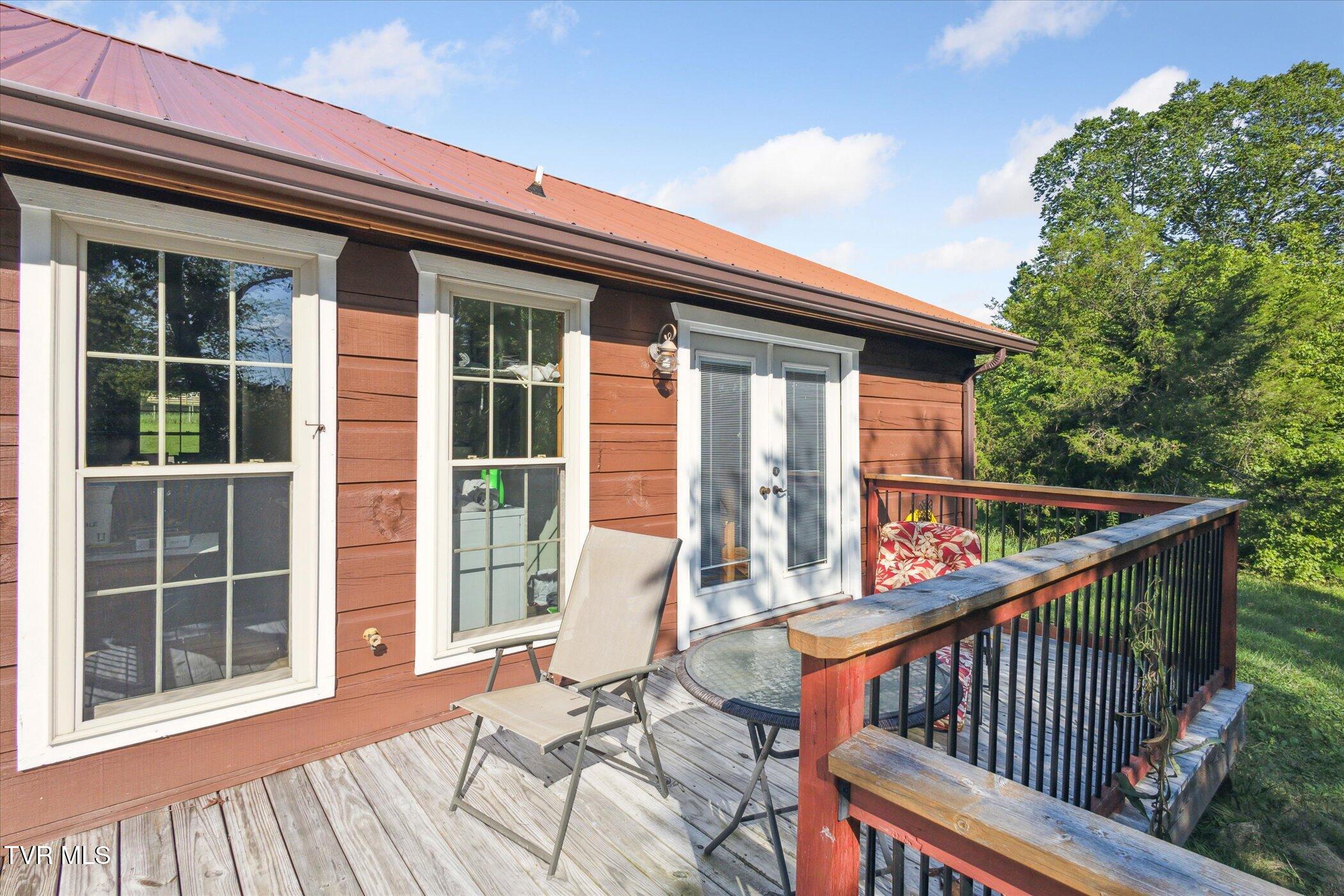 2715 Old Stage Road Afton, TN 37616 - Photo 24 of 43 30-2715-Old-Stage-Rd-Afton-TN-37616-Wind