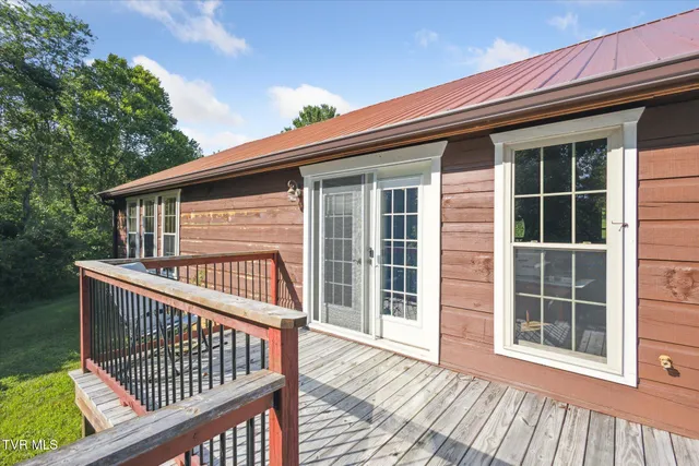 $469,000 | 2715 Old Stage Road, Afton, TN 37616