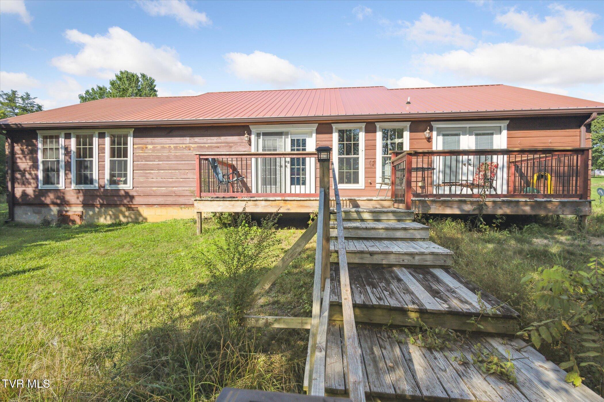 2715 Old Stage Road Afton, TN 37616 - Photo 27 of 43 33-2715-Old-Stage-Rd-Afton-TN-37616-Wind