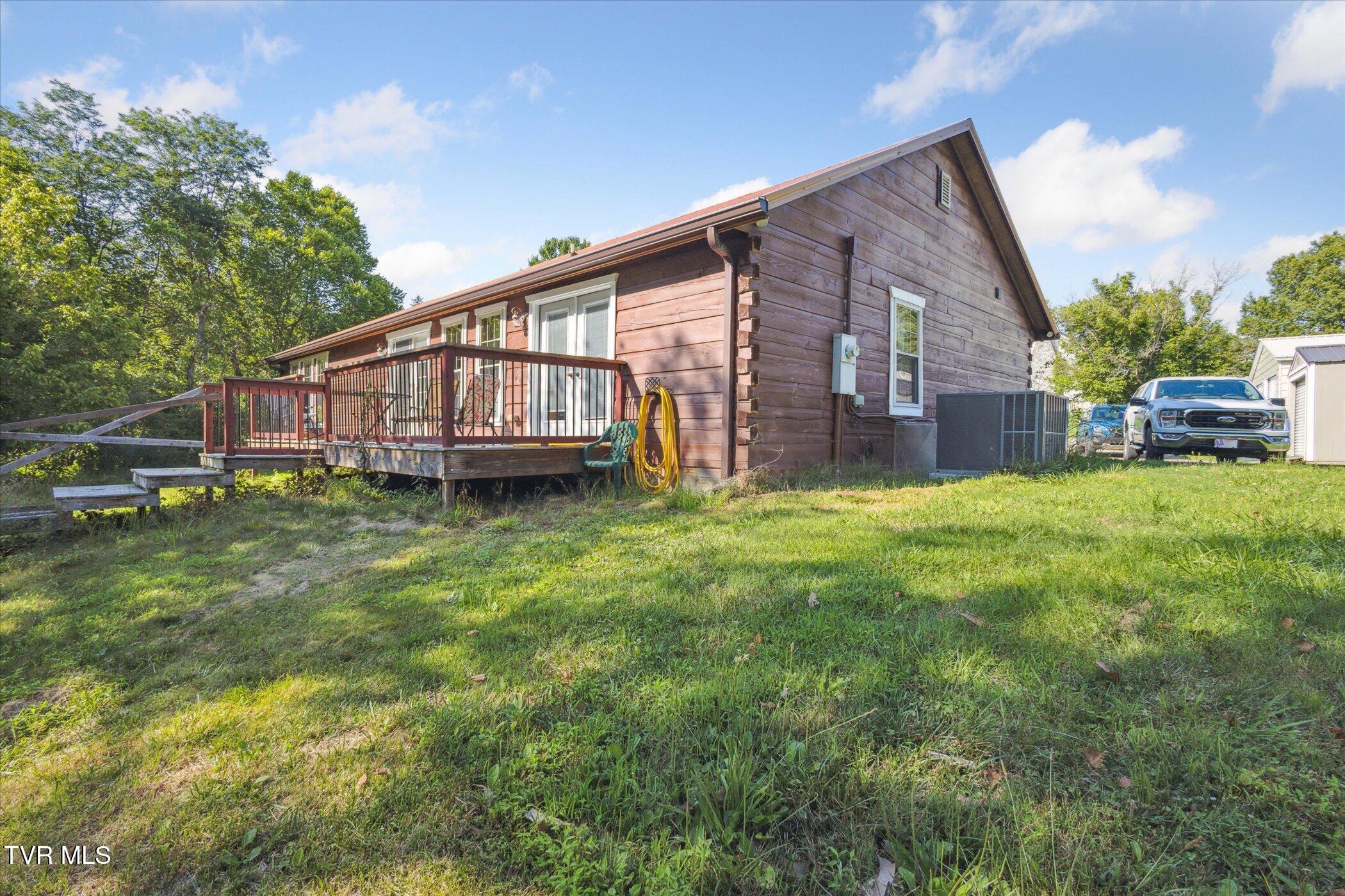 2715 Old Stage Road Afton, TN 37616 - Photo 28 of 43 34-2715-Old-Stage-Rd-Afton-TN-37616-Wind