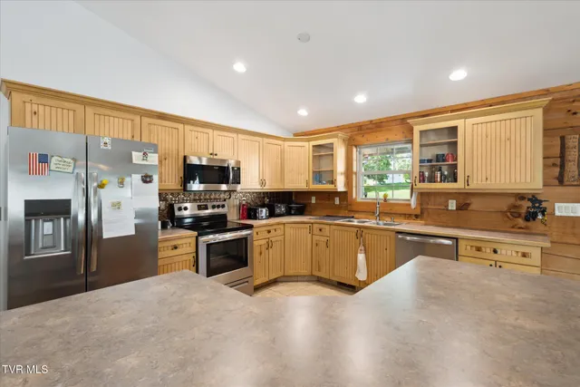 $469,000 | 2715 Old Stage Road, Afton, TN 37616