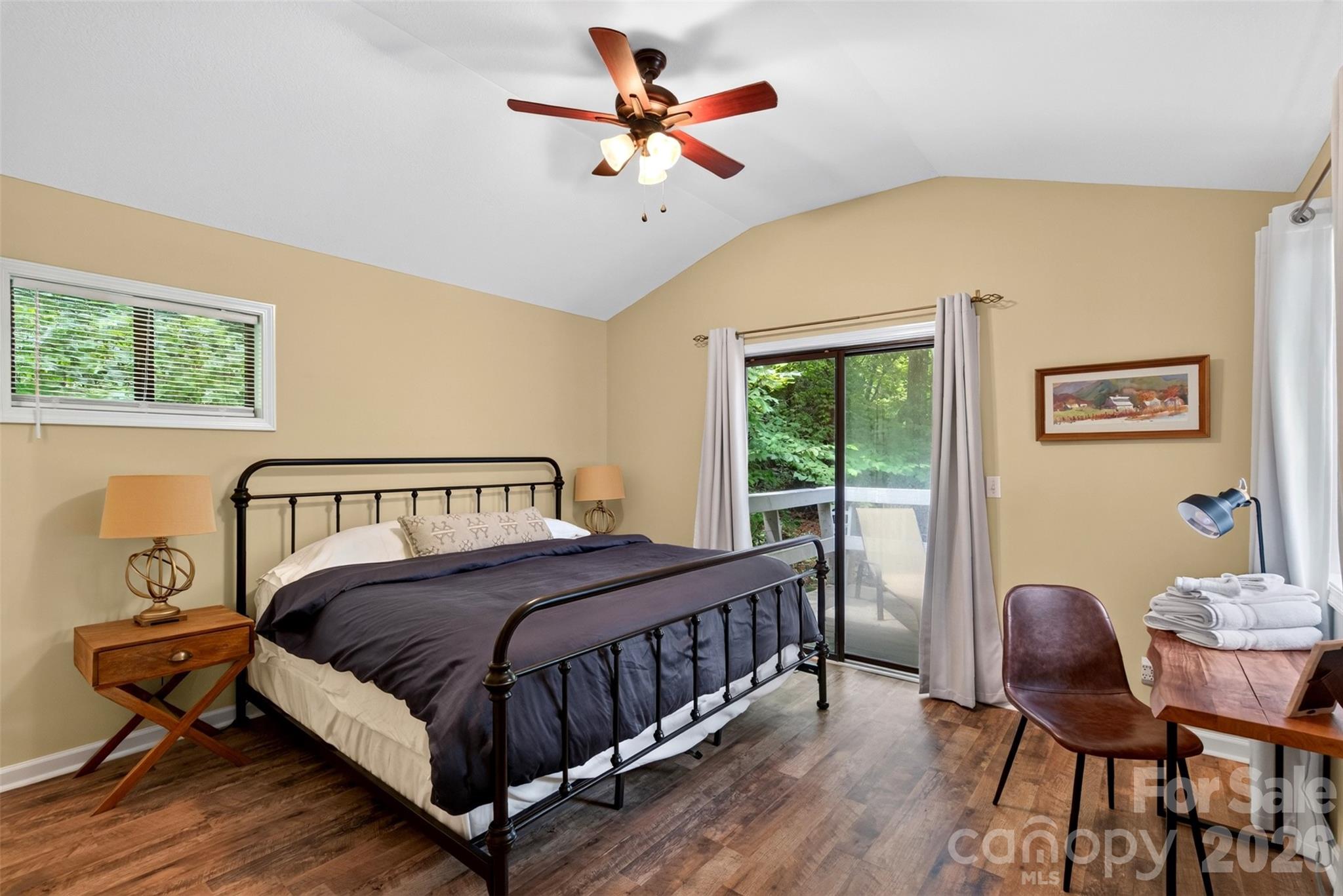2 Bear Rock Loop Road Hendersonville, NC 28739 - Photo 10 of 30 Gallery Image 10