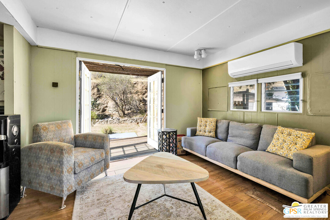 57 Mars Street Palm Springs, CA 92264 - Photo 2 of 23