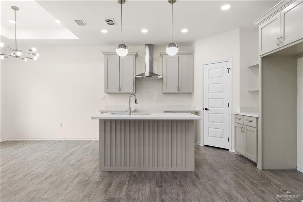 17929 Redwood Street Combes, TX 78552 - Photo 4 of 15