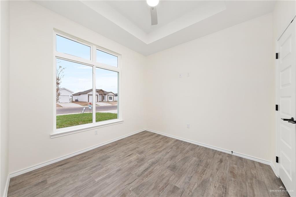 17929 Redwood Street Combes, TX 78552 - Photo 10 of 15