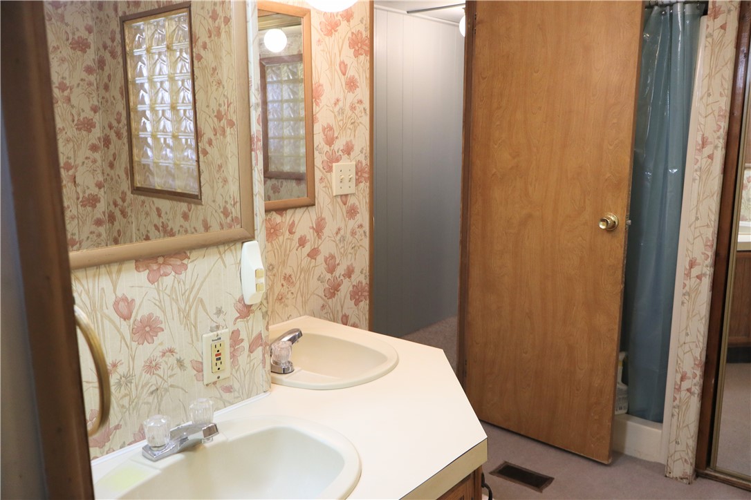 257 Newman Road Lansing, NY 13073 - Photo 17 of 23