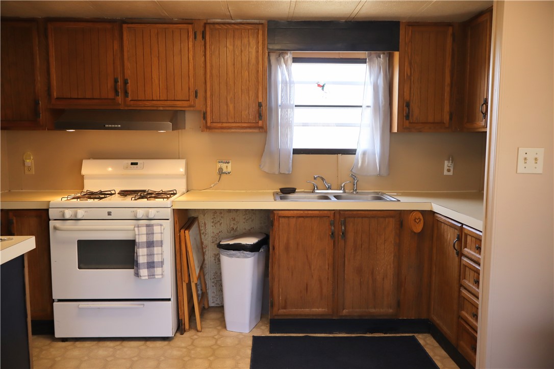 257 Newman Road Lansing, NY 13073 - Photo 10 of 23