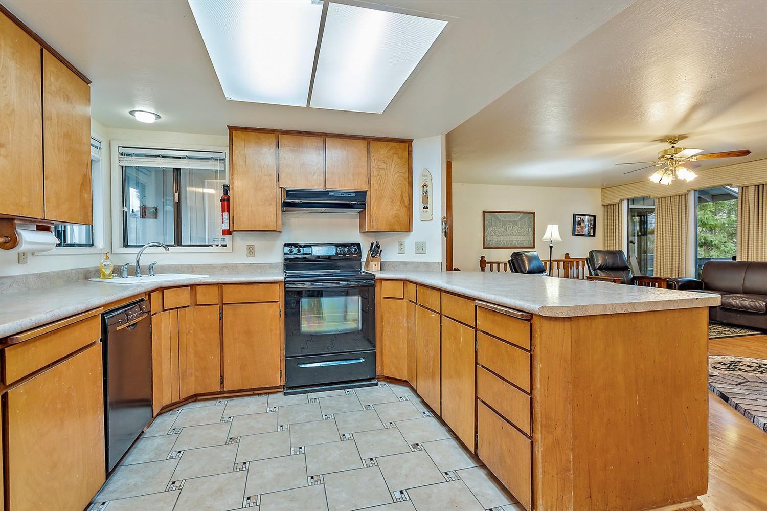 1231 Upper Applegate Road Jacksonville, OR 97530 - Photo 10 of 35 Additional Photo