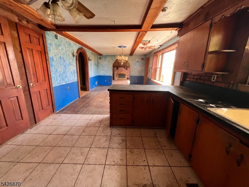 900 Primrose Path Newton, NJ 07860 - Photo 9 of 11