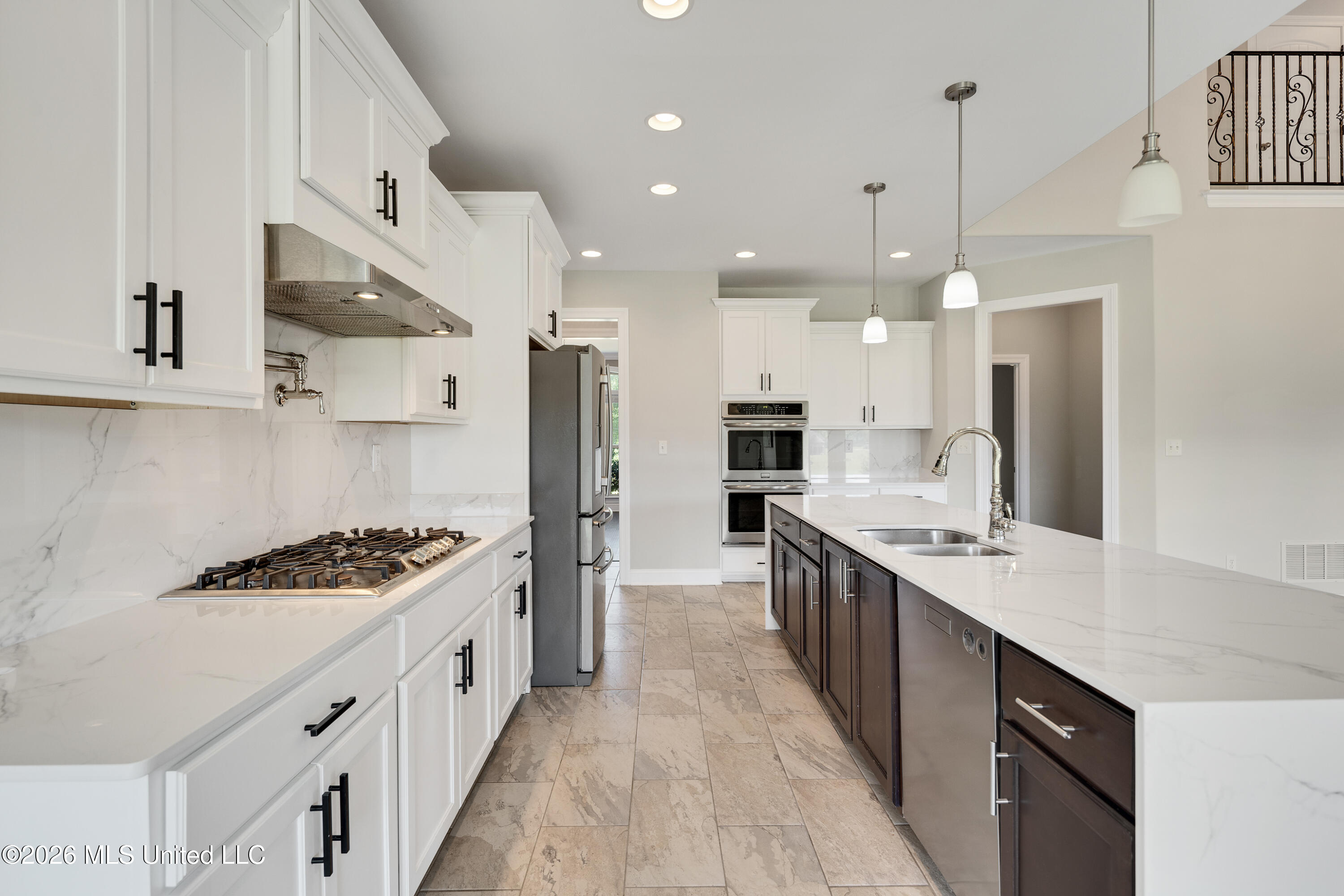3471 Long Bridge Road East Olive Branch, MS 38654 - Photo 12 of 58 Kitchen