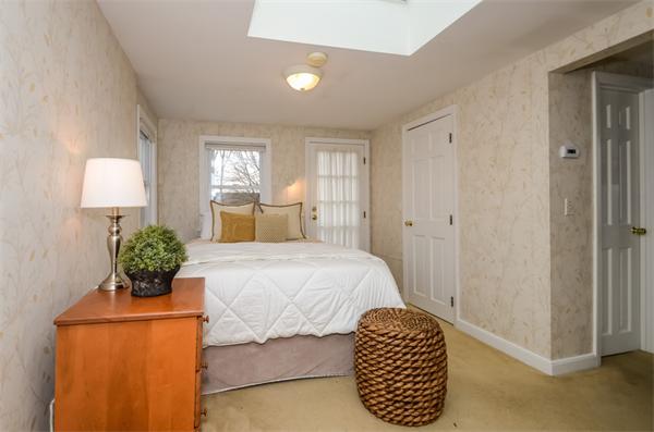 45 Governor Long Road Hingham, MA 02043 - Photo 11 of 22 Gallery Image 11