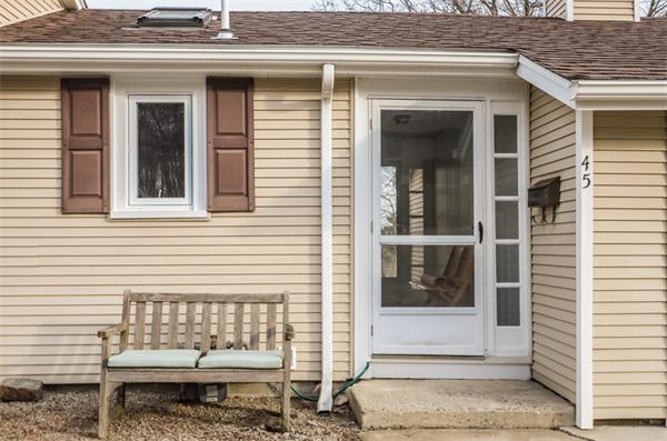 45 Governor Long Road Hingham, MA 02043 - Photo 3 of 22 Gallery Image 3