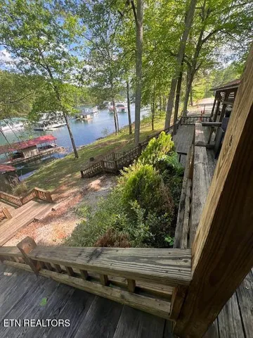 $499,900 | 339 Flat Hollow Marina Road, Speedwell, TN 37870