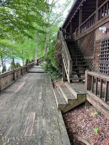 $499,900 | 339 Flat Hollow Marina Road, Speedwell, TN 37870