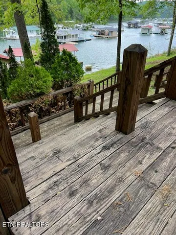 $499,900 | 339 Flat Hollow Marina Road, Speedwell, TN 37870