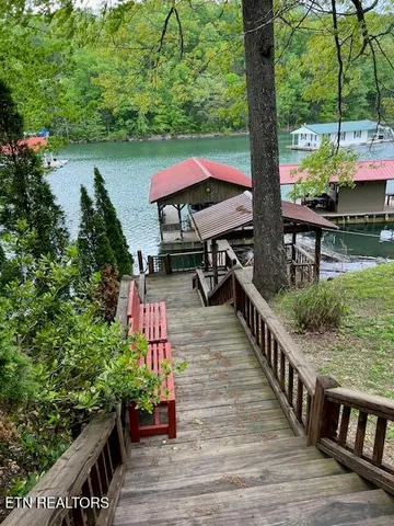 $499,900 | 339 Flat Hollow Marina Road, Speedwell, TN 37870