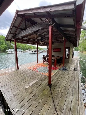 $499,900 | 339 Flat Hollow Marina Road, Speedwell, TN 37870