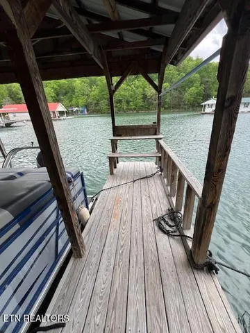 $499,900 | 339 Flat Hollow Marina Road, Speedwell, TN 37870