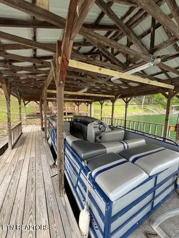 $499,900 | 339 Flat Hollow Marina Road, Speedwell, TN 37870