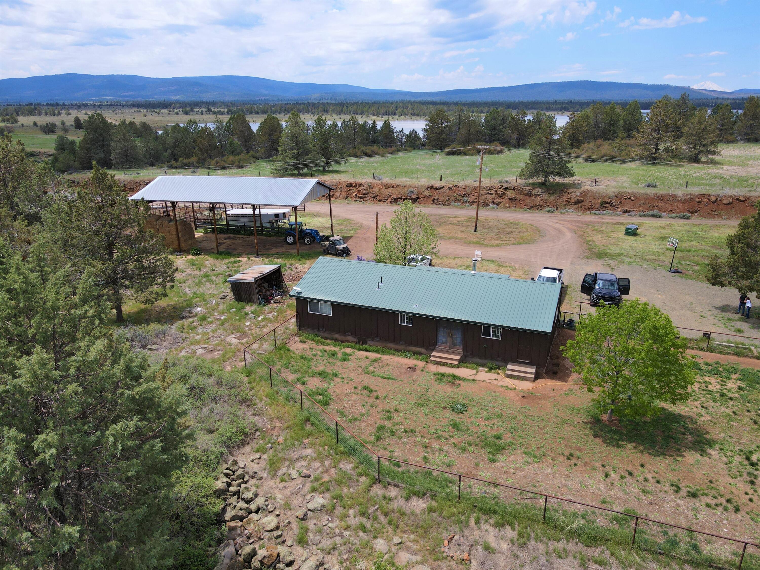 3798 County Road 91 Lookout, CA 96054 - Photo 37 of 54 a view of a lake with a mountain