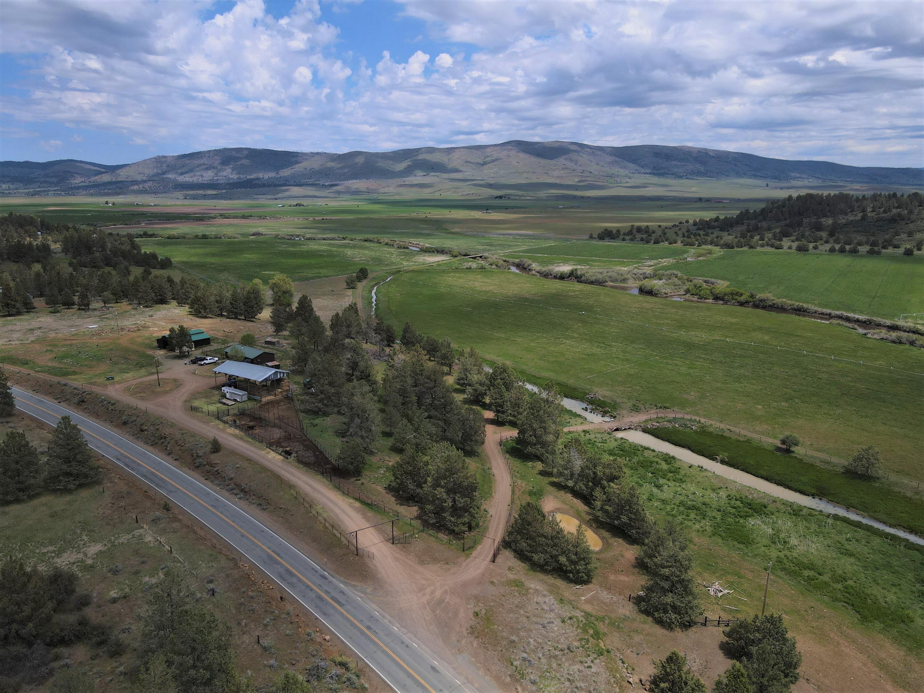 3798 County Road 91 Lookout, CA 96054 - Photo 5 of 54 ranch